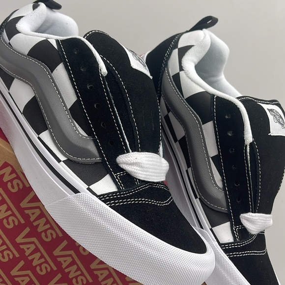 Vans Men’s Knu Skool
Mega Check Black
VN0009QCCJJ
Sneakers - Picture 7 of 16